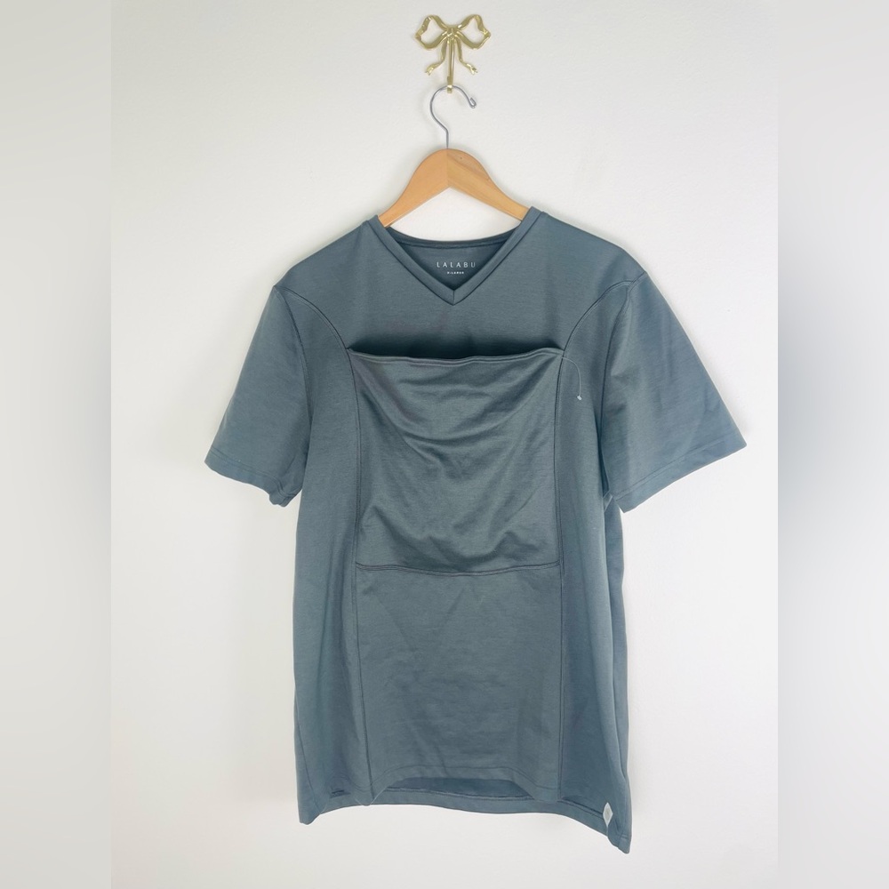 Lalabu Dad Shirt Baby Wearing Size XL